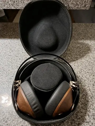 VENDO AUDÍFONOS MEZE 99 CLASSICS + FIIO KA11 - miniatura 2