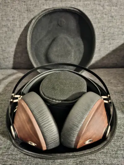VENDO AUDÍFONOS MEZE 99 CLASSICS + FIIO KA11 - miniatura 3