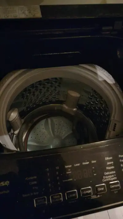 Lavadora Hisense 10kg eficiente y moderna - miniatura 2