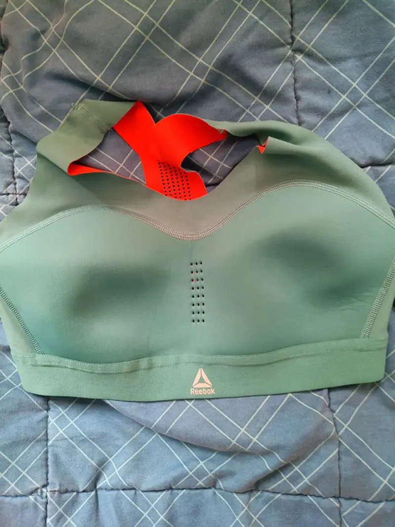Top deportivo Reebok XS