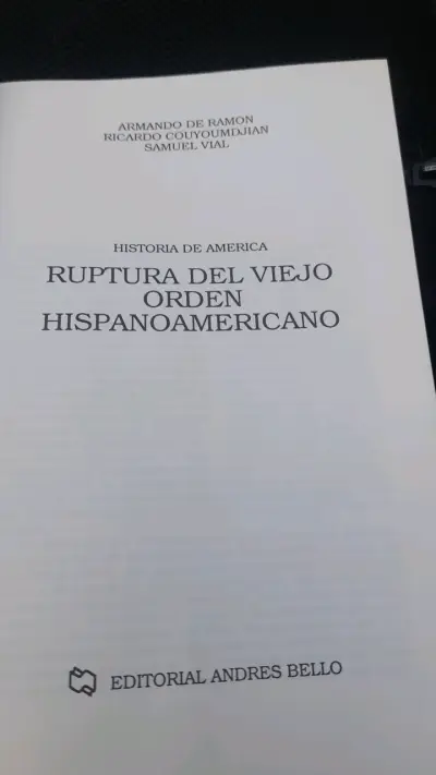 Libro Historia de América - Ruptura del Viejo Orden - miniatura 2