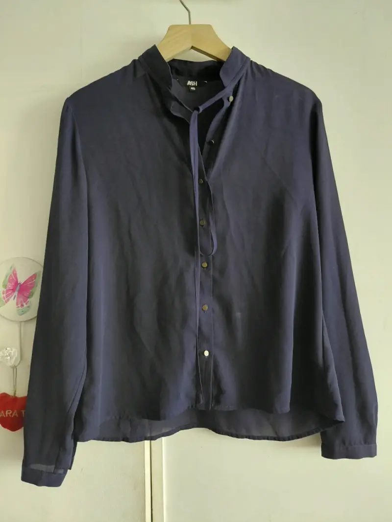 Blusa azul marca ASH talla 40 - 3
