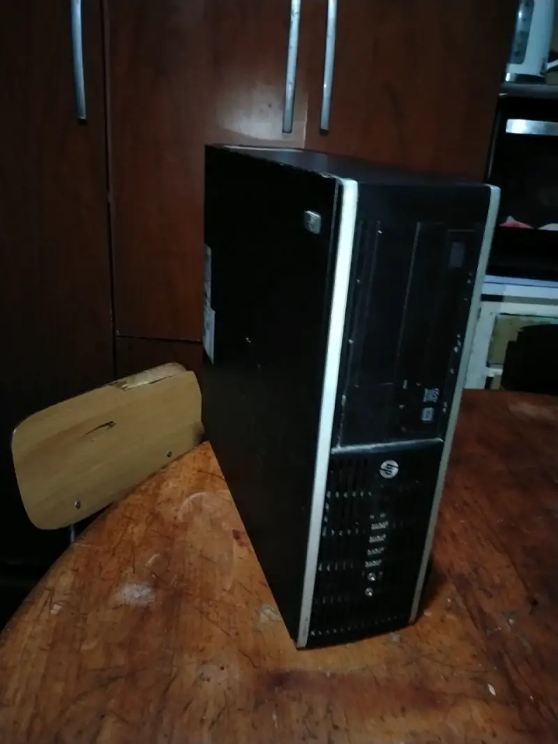 Hp compact élite 8300 - 1