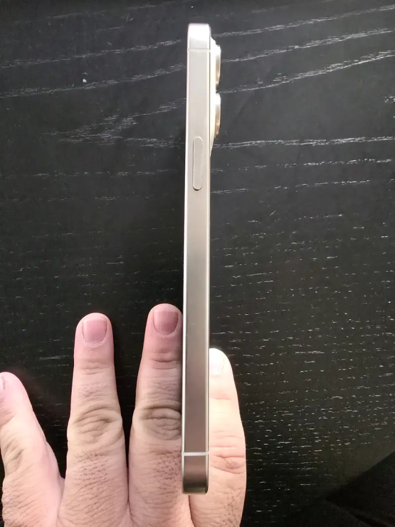 Iphone 15 pro max - 3