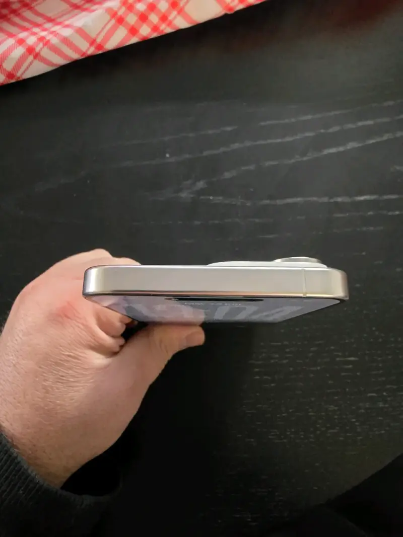 Iphone 15 pro max - 5