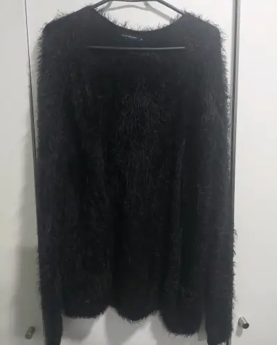 Suéter negro peludo Fashiontrade - miniatura 1