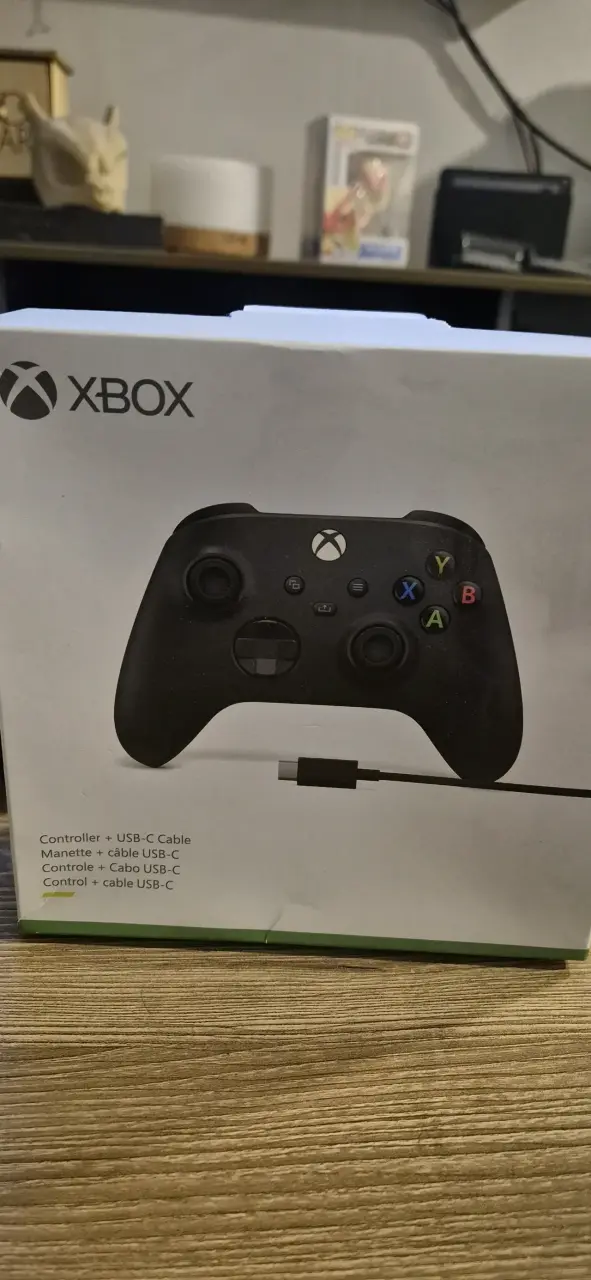 Control inalámbrico Xbox Series X negro - 2