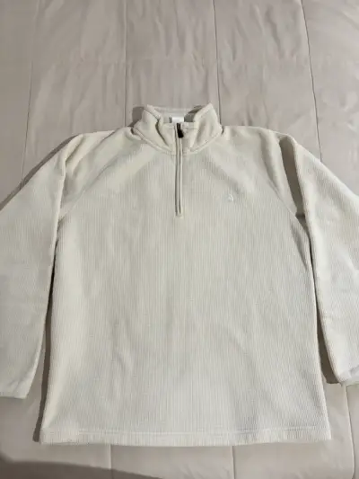 Polerón blanco de cuello alto - miniatura 4