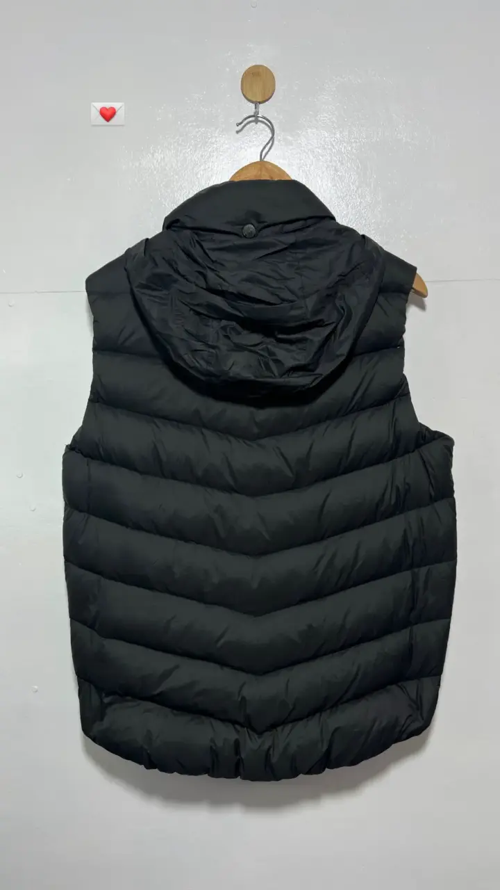 Chaleco de pluma Gap para hombre talla M - 2