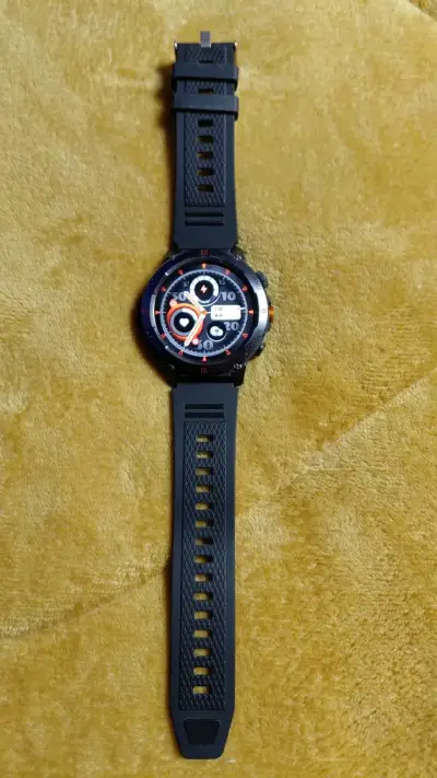 Smartwatch deportivo con pantalla táctil - miniatura 2