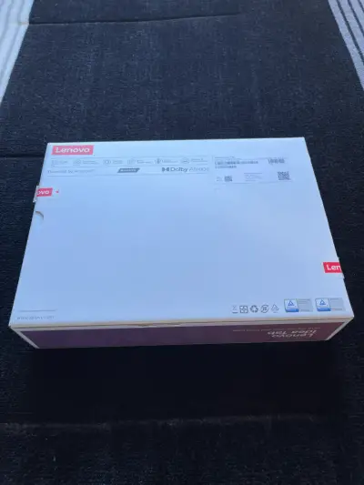 Tablet con lápiz y cargador incluidos - miniatura 3