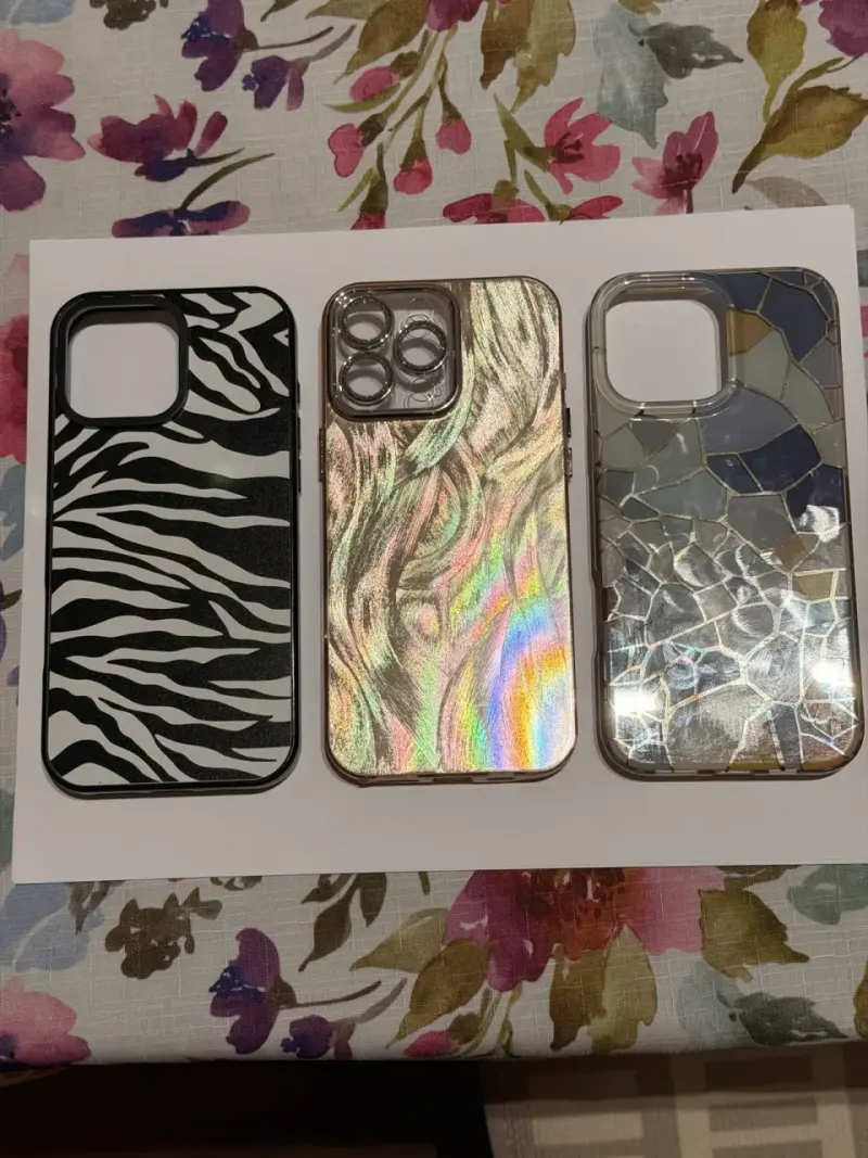 Set de carcasas para iPhone 16 Pro Max - 1