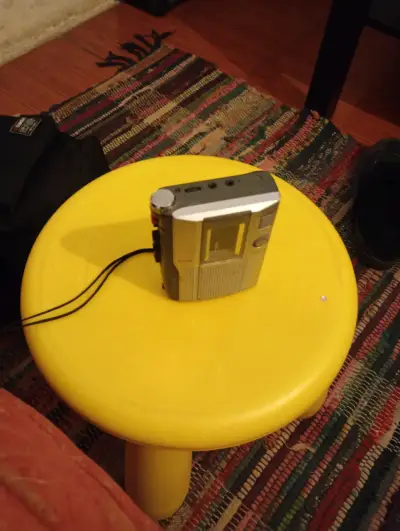Grabadora de voz Sony portátil - miniatura 4