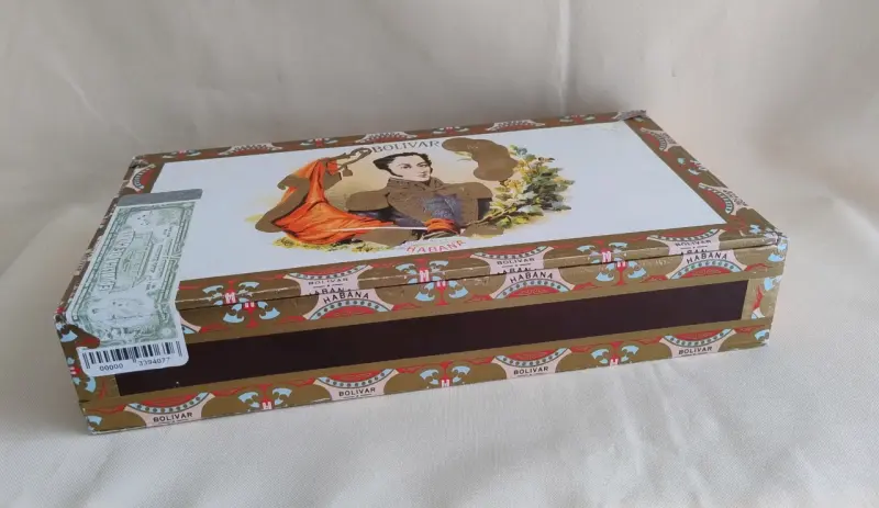 Caja de puros Bolívar Habana decorativa - 4