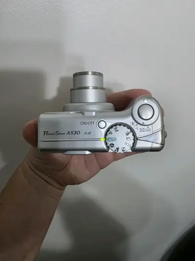 Camara Vintage Canon Power Shot A530 - miniatura 3