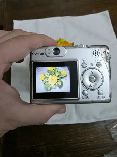 Camara Vintage Canon Power Shot A530 - miniatura 4