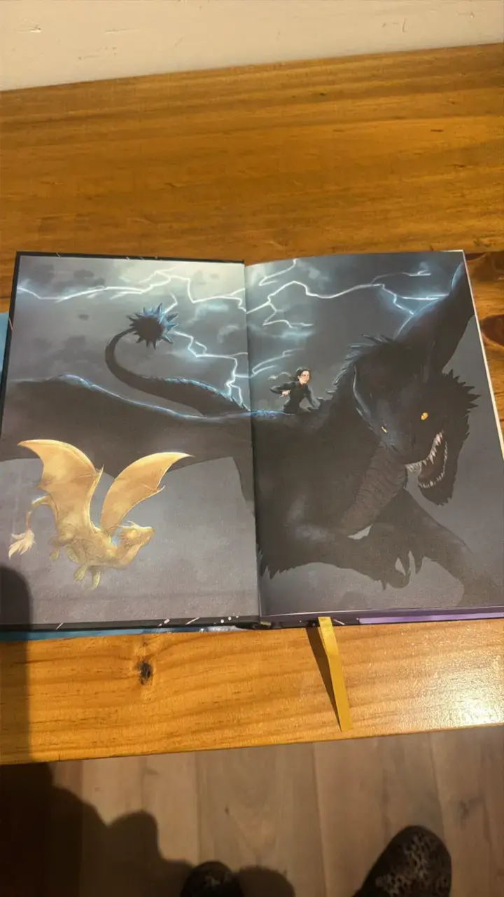Libro 'Alas de Sangre' de Rebecca Yarros - 6
