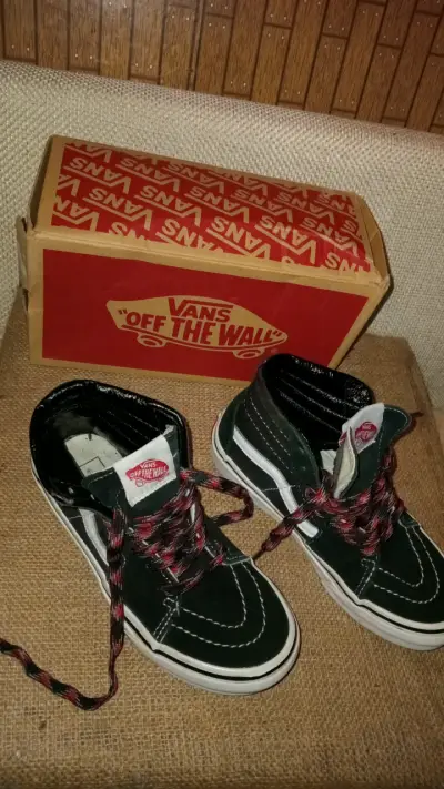 Zapatillas Vans negras de caña alta - miniatura 1