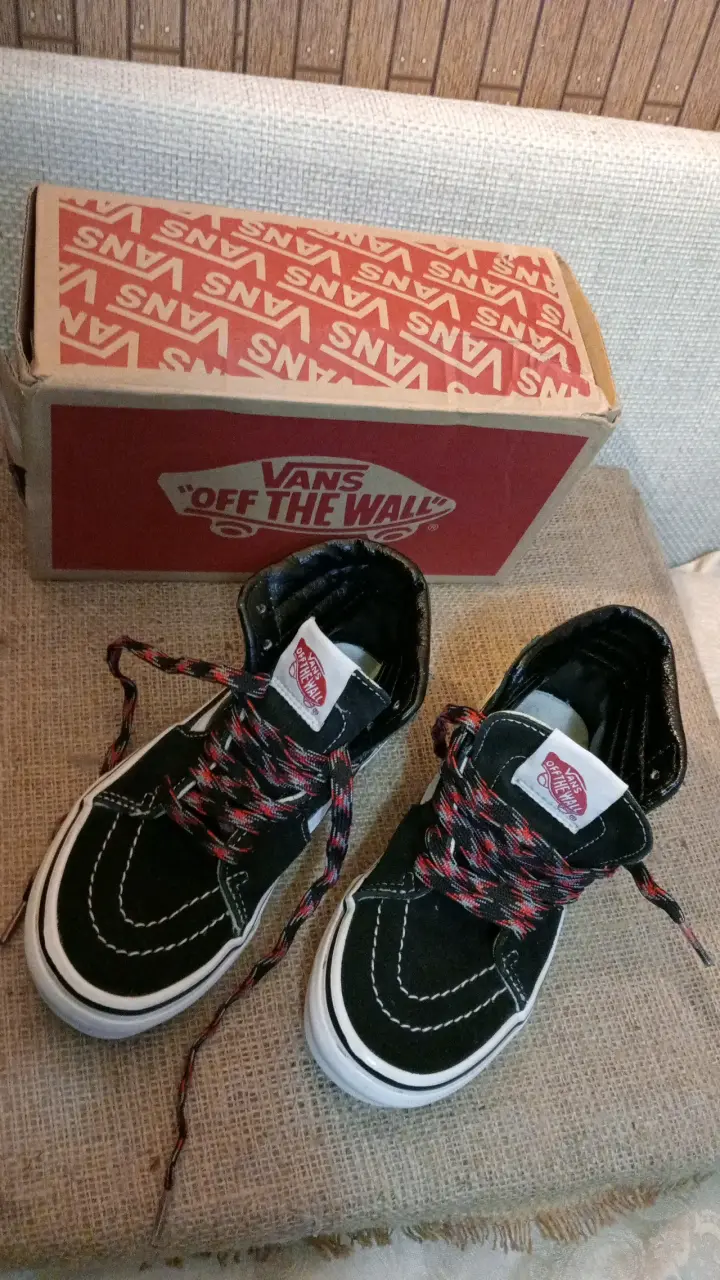 Zapatillas Vans negras de caña alta - 2