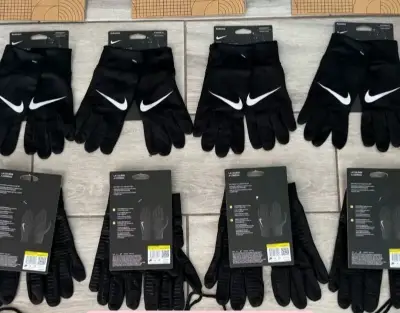 Guantes deportivosnegros para running - miniatura 1