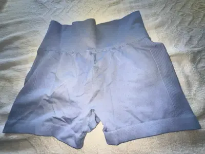 Shorts deportivos mujer color celeste talla M - miniatura 3