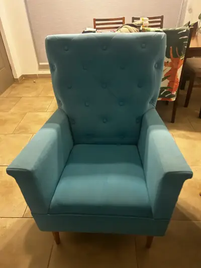 Sillón azul turquesa con diseño capitoné - miniatura 2