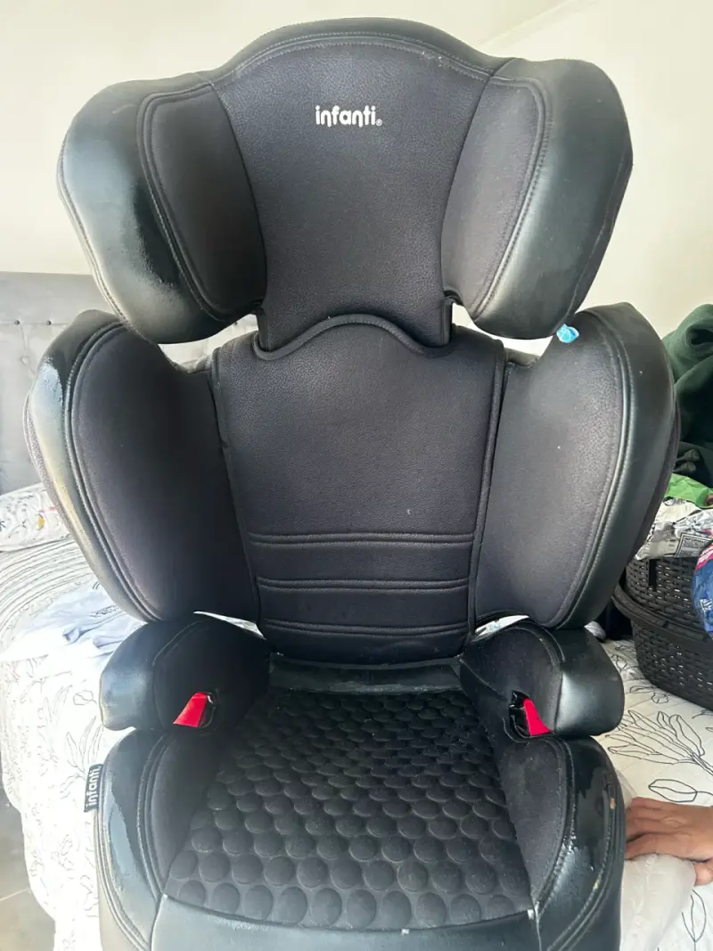 Silla de auto Infanti negra para niños - 1