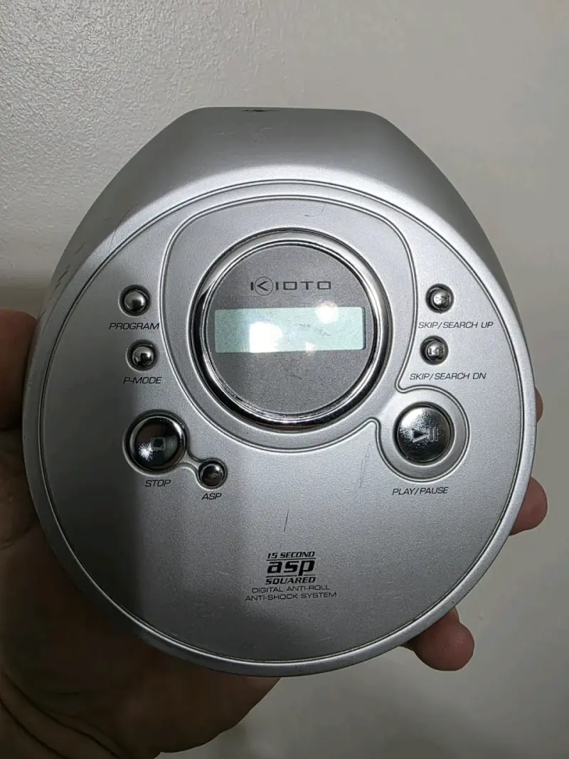 Reproductor de CD portátil Kioto plateado - 1
