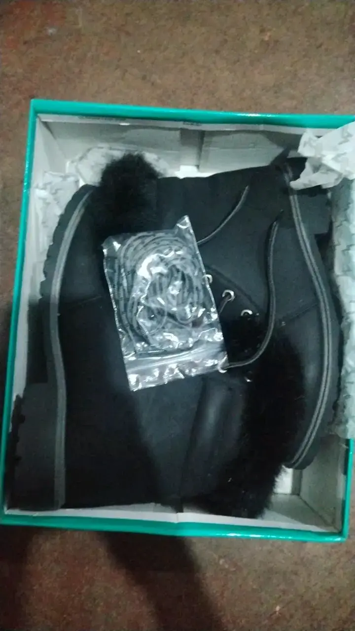 Botas negras con forro de piel sintética - 2