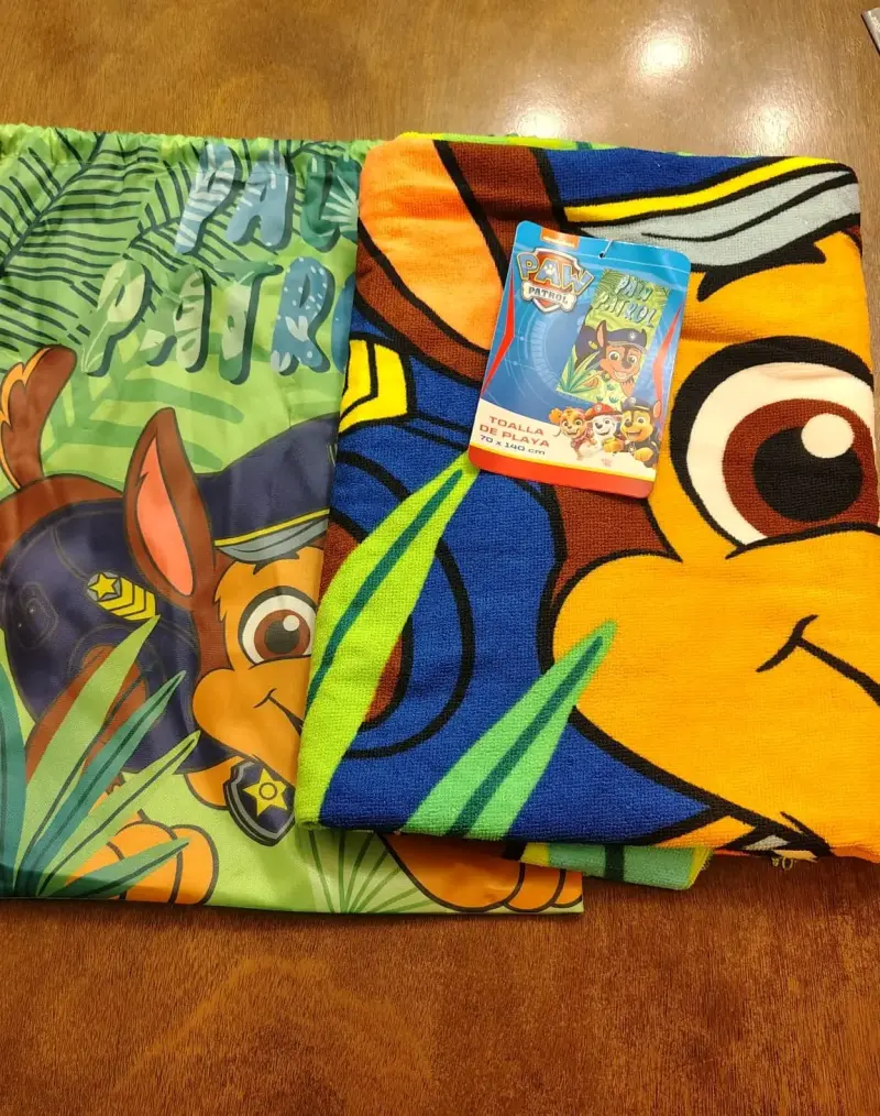 Toalla de playa infantil 70x140 cm - 1