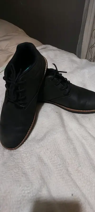 Zapatos de cuero negro para hombre - miniatura 2