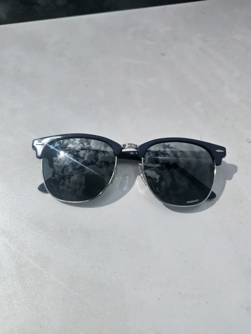 Gafas de sol Ray-Ban polarizadas marco azul - 1