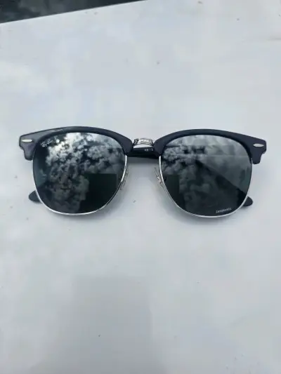 Gafas de sol Ray-Ban polarizadas marco azul - miniatura 2