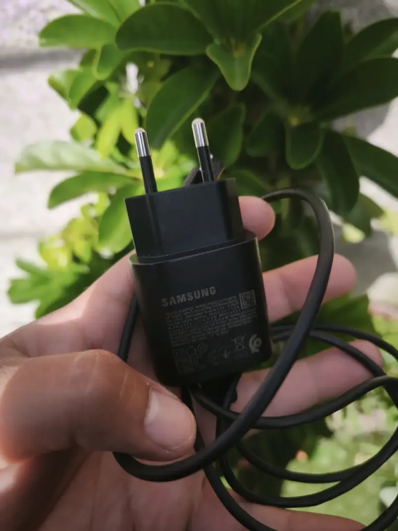 Cargador rápido USB-C negro Samsung original - 3