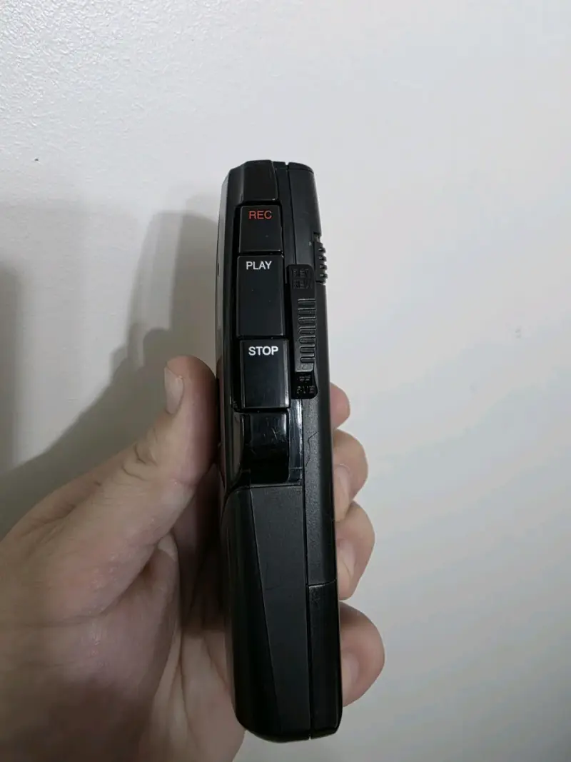 Grabadora Vintage microcassette Optimus Micro-37 - 3