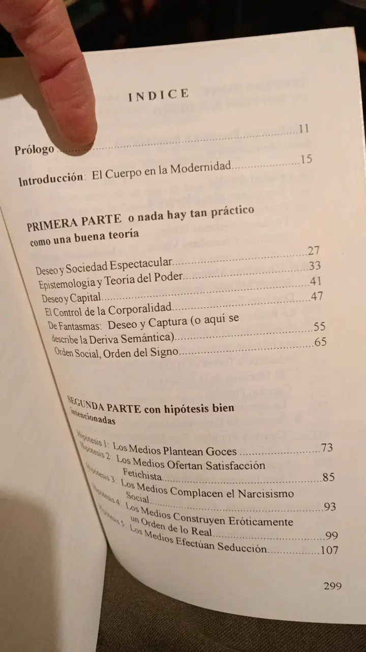Libro 'El Cuerpo en Fuga' de Mariano Muñoz - 3