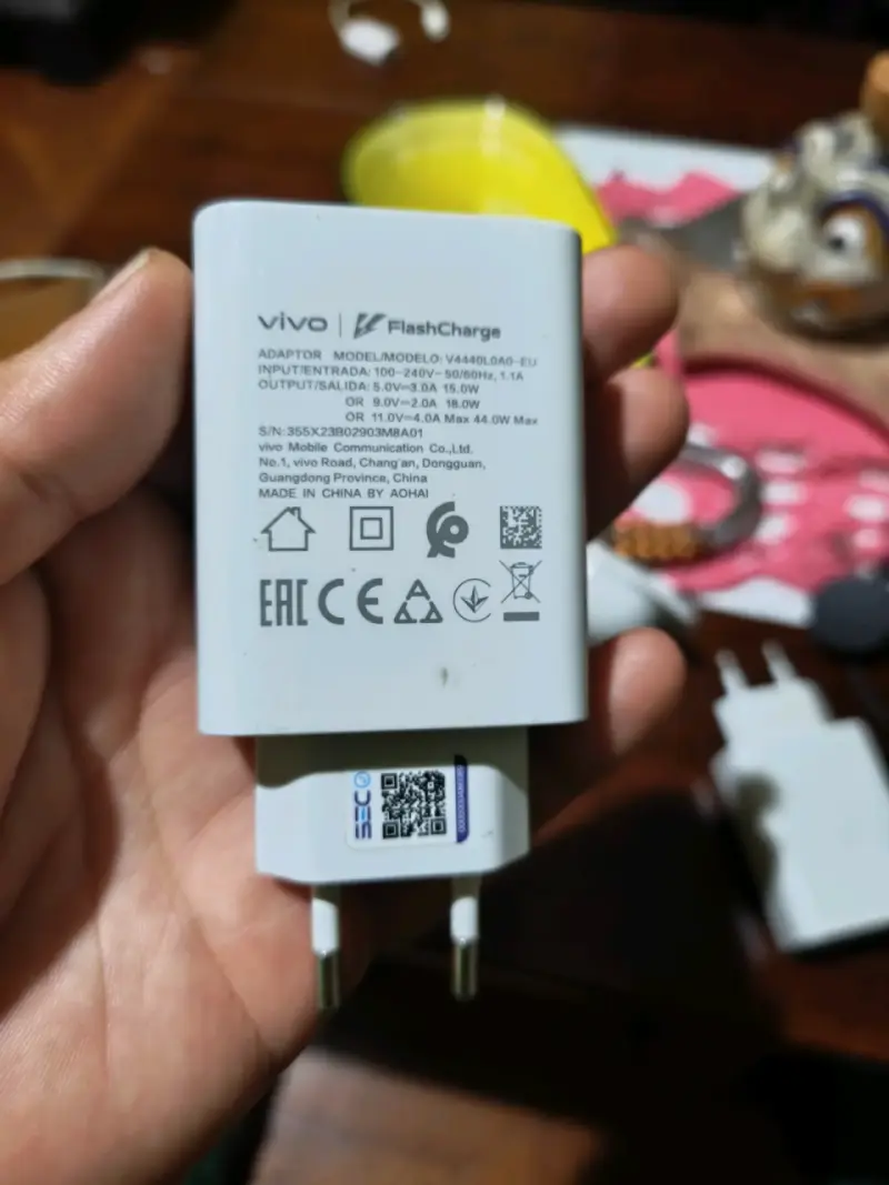 Cargador Vivo FlashCharge V4440L0A0-EU - 4
