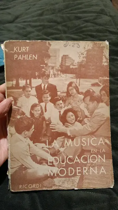 Libro 'La Música en la Educación Moderna' de Kurt Pahlen - miniatura 1