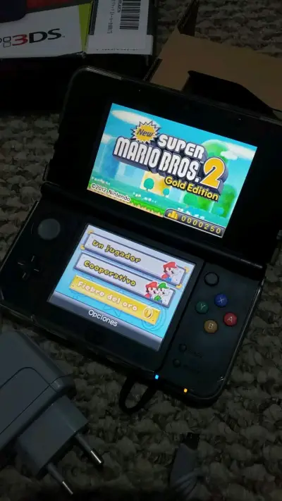 Consola Nintendo 3DS XL con caja original - miniatura 3