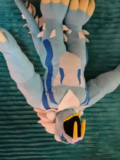 Peluche de Icelion Invizimals - miniatura 1