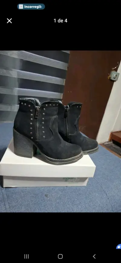 Botines negros con tacón y tachas (24cm) - miniatura 1