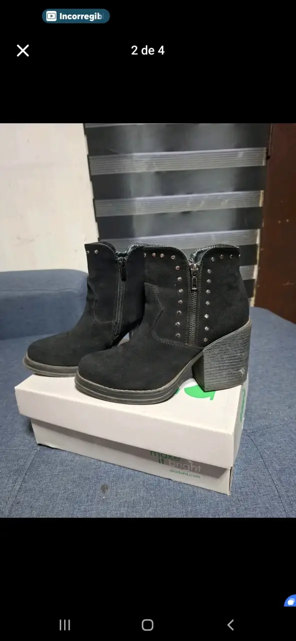 Botines negros con tacón y tachas (24cm) - 2