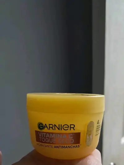 Set de cremas Garnier Salicílico y Colágeno - miniatura 2