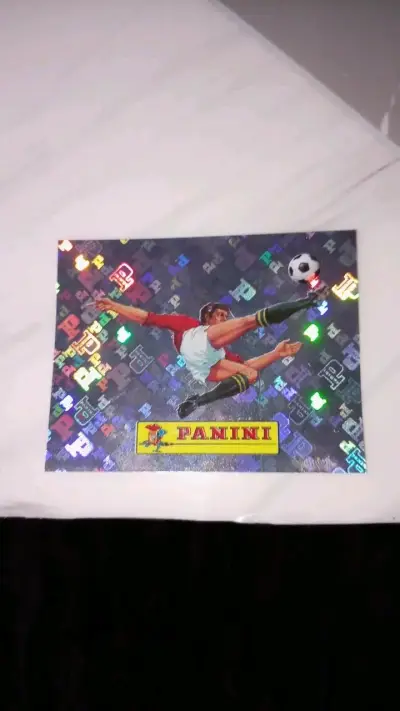 Lámina holográfica Panini de fútbol - miniatura 1