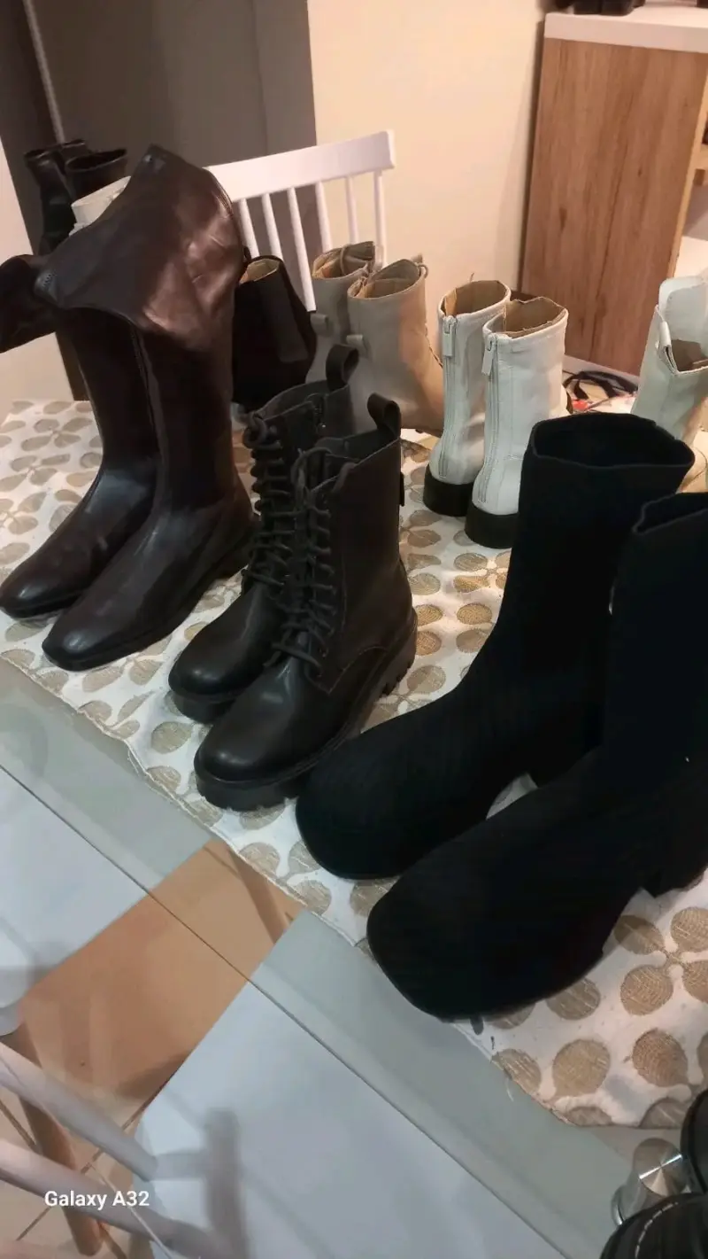 Botines de cuero con cierre en varios colores - 3