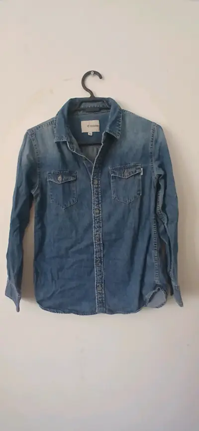 Camisa de mezclilla azul - miniatura 2