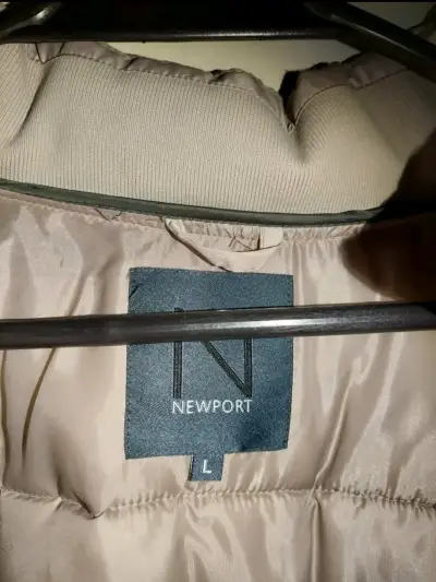 Casaca NUEVA SIN USO, marca Newport, de Falabella - miniatura 6