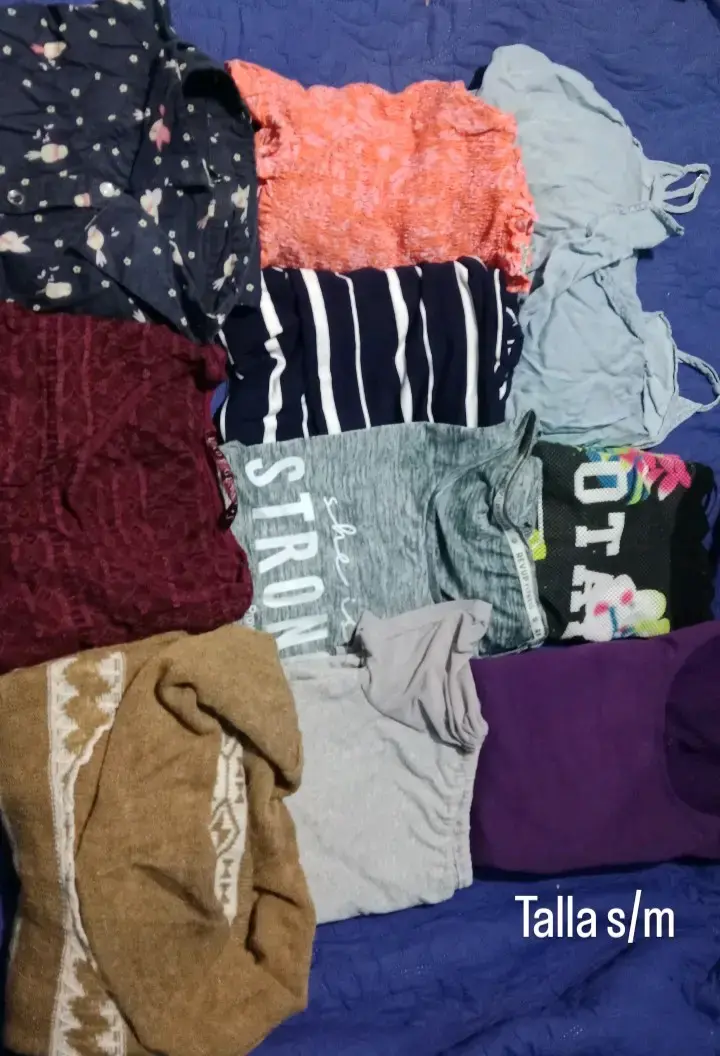 Lote de polerones,chaquetas, jeans talla M/L - 3