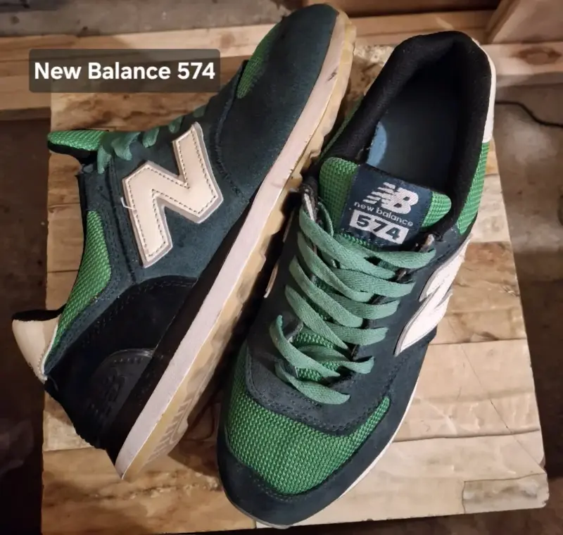Zapatillas New Balance 574 verde y negro