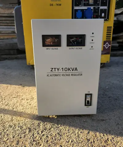 Regulador de voltaje automático ZTY-10KVA - miniatura 1